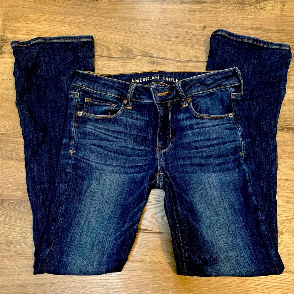 Size 8 American Eagle Jeans gently worn